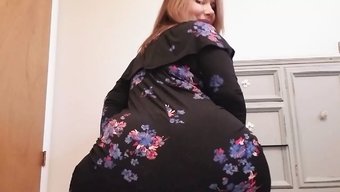 Eine Wunderschöne Fette Frau Mit Großen Natürlichen Titten Wird Hart Genommen