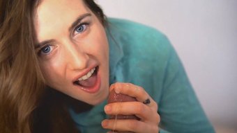 Oralsex-Zusammenstellung Mit Cassidy Klein Und Blair Blush