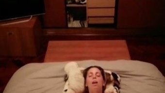 Albas Selbstgemachtes Masturbationsvideo Für Dein Vergnügen
